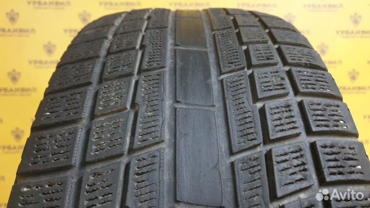 Yokohama Ice Guard IG30 215/55 R17 94Q