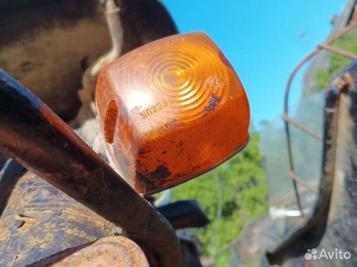 Поворотники урал м66 м67