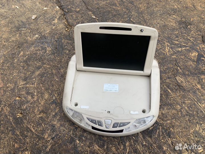 VST монитор в потолок с DVD