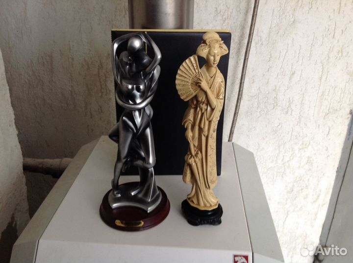 Фарфоровые статуэтки