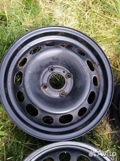 Peugeot 4*108 ET27 R15