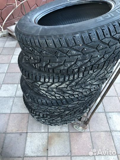 Tigar SUV Ice 225/65 R17