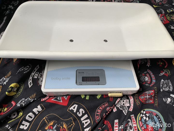 Весы детские Tanita 1584