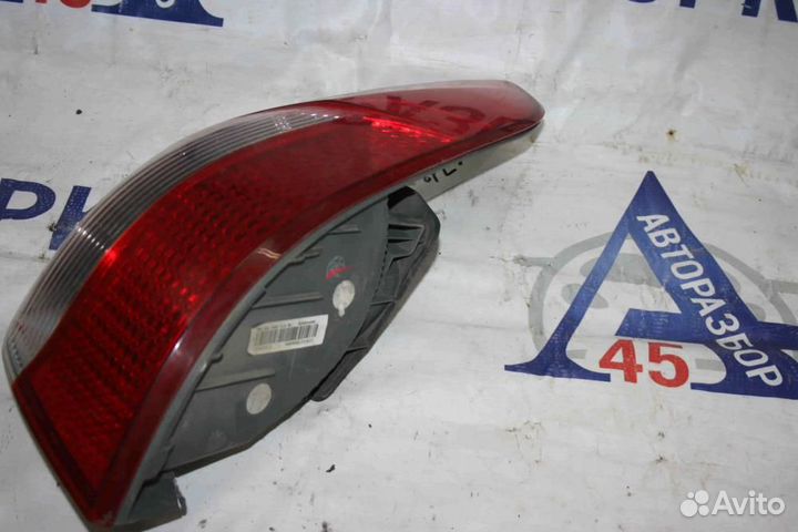 Фонарь задний наружный правый для Kia Rio 3 2011-2