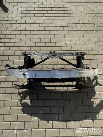 Передняя панель bmw f30