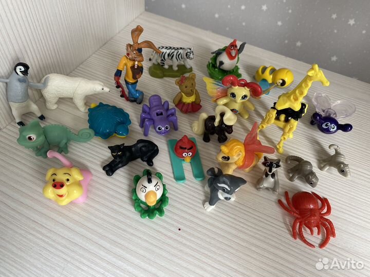 Игрушки из киндер сюрприза пакетом