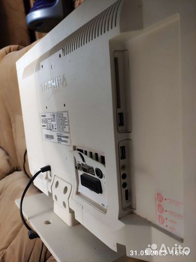 ЖК телевизор toshiba