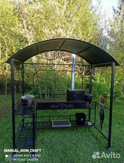 Беседка с мангалом