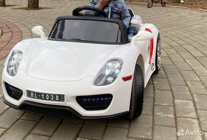 Детский электромобиль бу