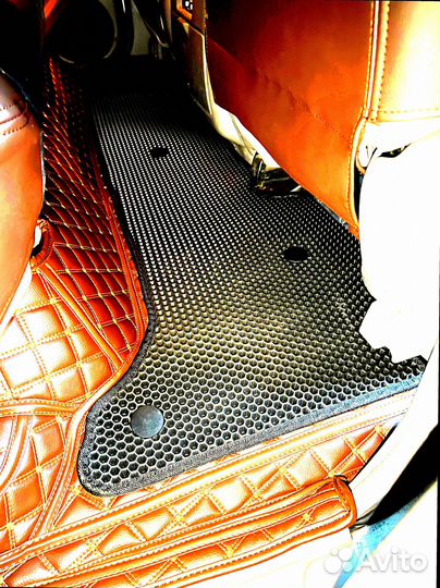 Коврики 5D для Toyota RAV4