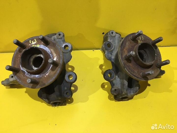 Кулак поворотный перед Ford Focus III 2010–2015