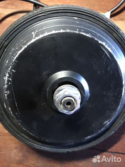 Мотор колесо для электросамоката