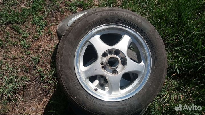 Yokohama Bluearth ES32 195/65 R15