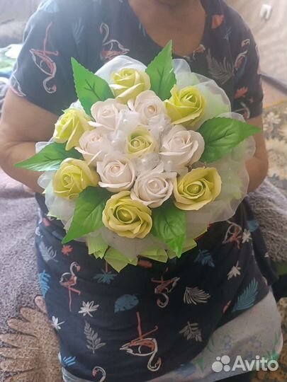 Букет роз из мыла