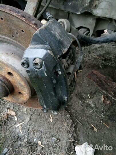 Суппорта Мерседес w220 S500 mercedes