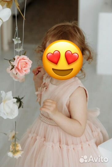 Нарядное платье для девочки