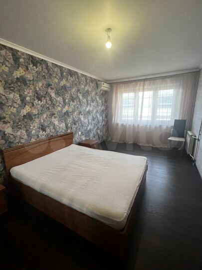 2-к. квартира, 54 м², 3/5 эт.