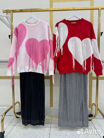 Свитер женский