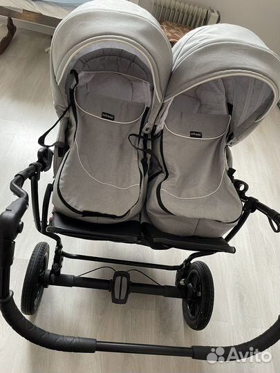 Коляска для двойни mikado
