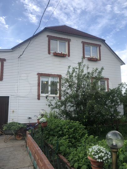 Коттедж 160 м² на участке 15 сот.