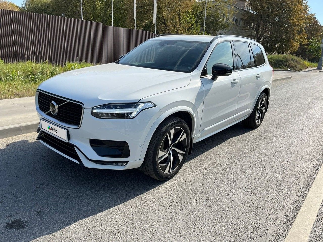 Volvo XC90: фото владельца