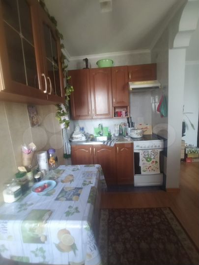 2-к. квартира, 42 м², 9/10 эт.