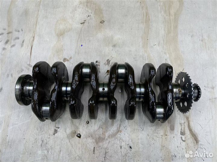 Коленвал Toyota Voxy ZRR75 3zrfae 2009