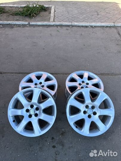 Литые диски r17 toyota avensis авенсис оригинал