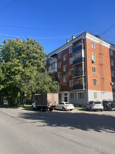 2-к. квартира, 40,6 м², 2/5 эт.