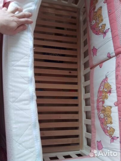 Детская кроватка