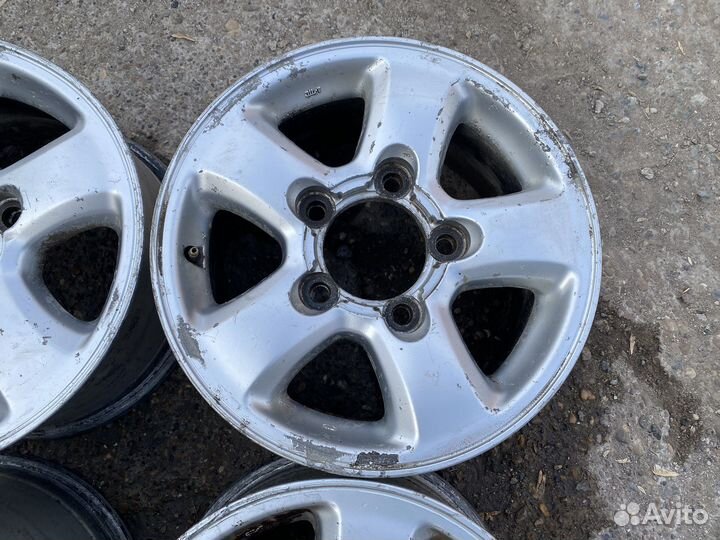 Диски литые r16 Toyota 5x150