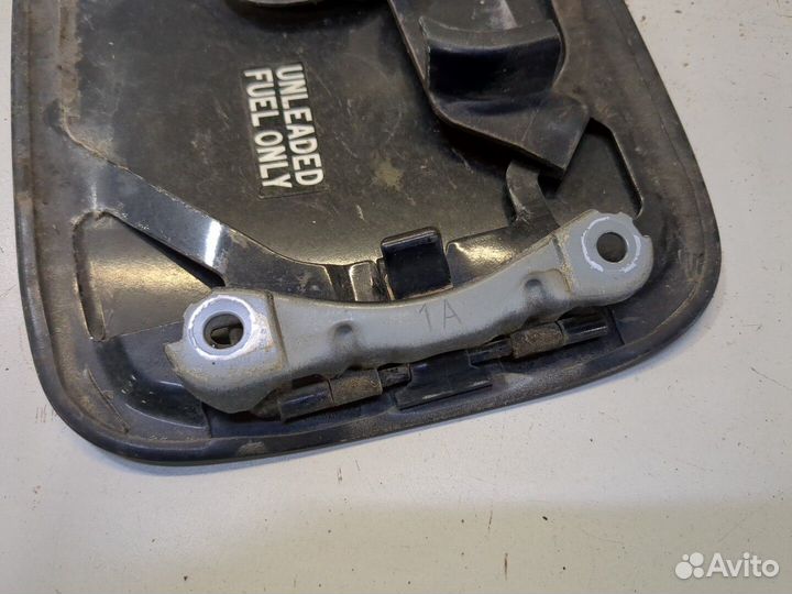 Лючок бензобака Toyota RAV 4, 1994
