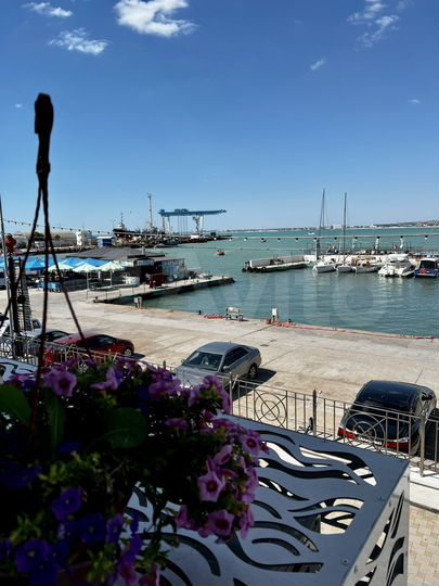 Квартира-студия, 60 м², 2/2 эт.