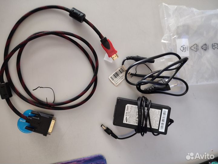 Монитор Samsung SA300