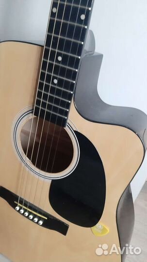 Гитара шестиструнная. Продажа, прокат