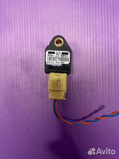 Датчики удара Kia Ceed ED G4FC 2010