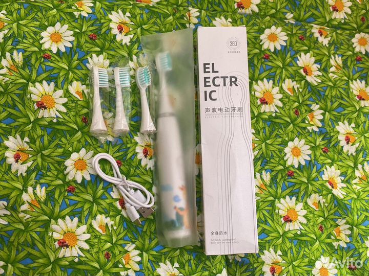 Электрическая зубная щетка детская новая