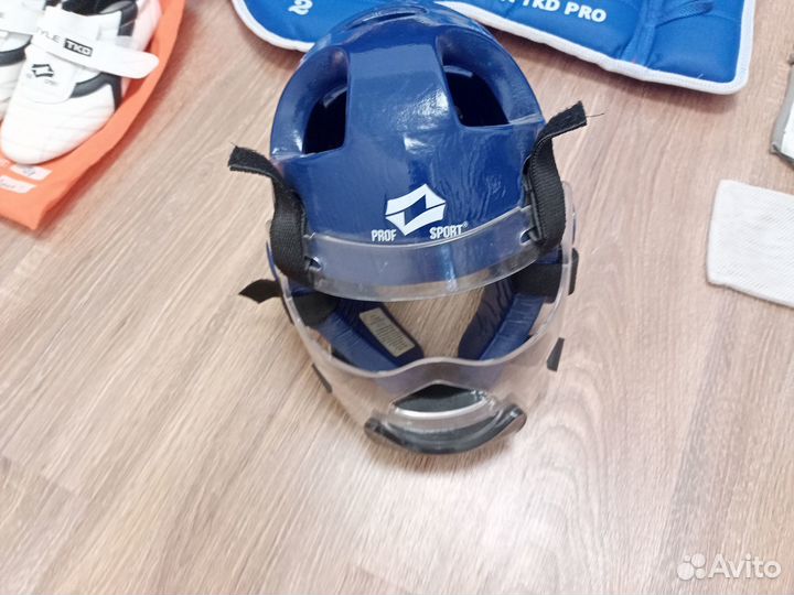 Экипировка для тхэквондо