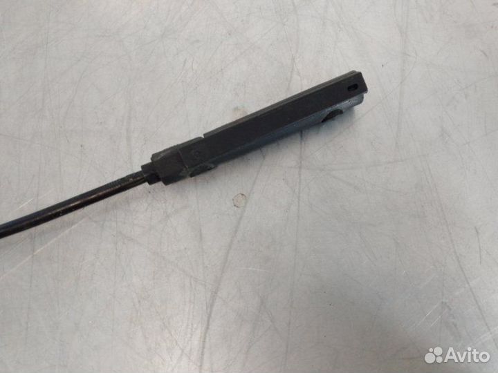 Трос открывания капота Skoda Octavia (A5 1Z)