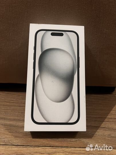 iPhone 15, 256 ГБ