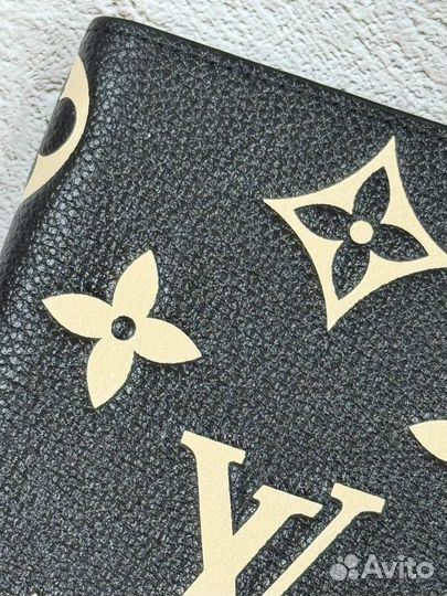 Обложка для паспорта Louis Vuitton (Premium) Новинка 2025