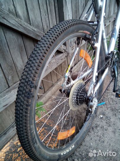 Велосипед GT Avalanche 1.0