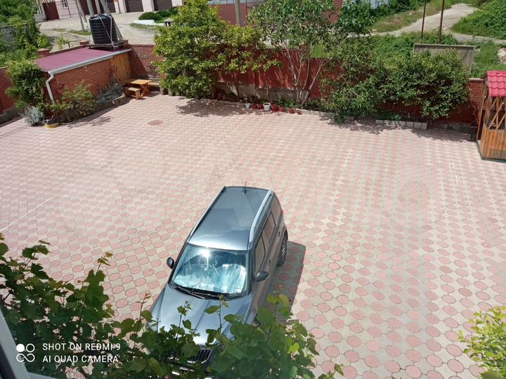 Дом 640 м² на участке 10 сот.