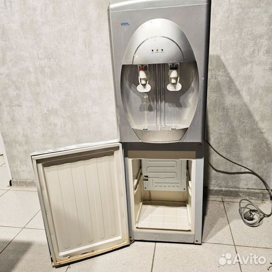Кулер для воды с холодильником бу