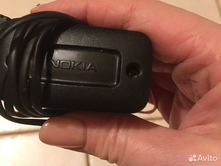 Зарядники для телефонов