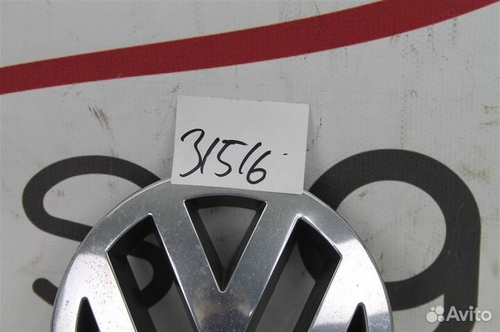 Эмблема решетки радиатора Volkswagen Touareg (02