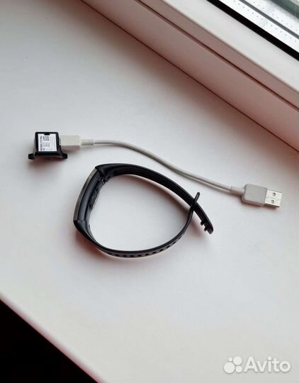 Фитнес-браслет Huawei Band 2