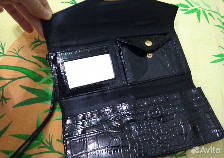 Продам новые кошельки женские