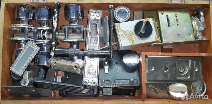 Детали дверных замков разных, накладные, врезные