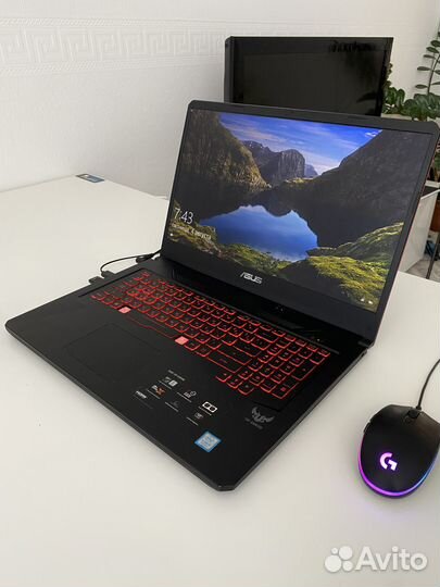 Игровой ноутбук 17 дюймов